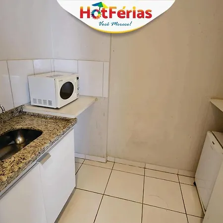 Golden Dolphin Express: Beachside Comfort with 24/7 Pools Caldas Novas Exterior photo