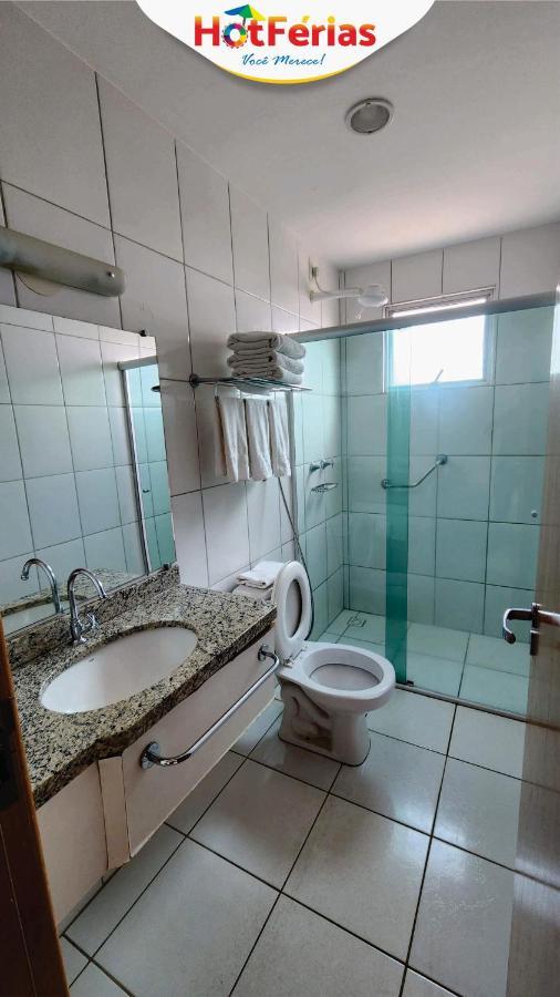 Golden Dolphin Express: Beachside Comfort With 24/7 Pools Apartment *